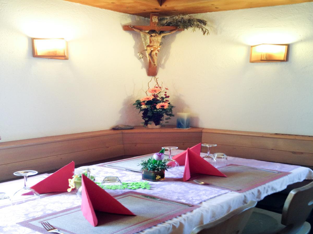 Hotel Zur Kirche Magre all' Adige ภายนอก รูปภาพ