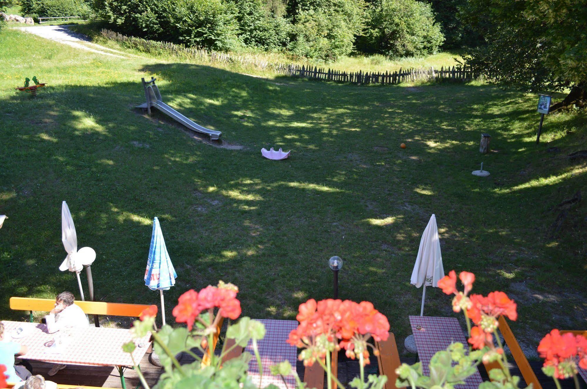 Hotel Zur Kirche Magre all' Adige ภายนอก รูปภาพ
